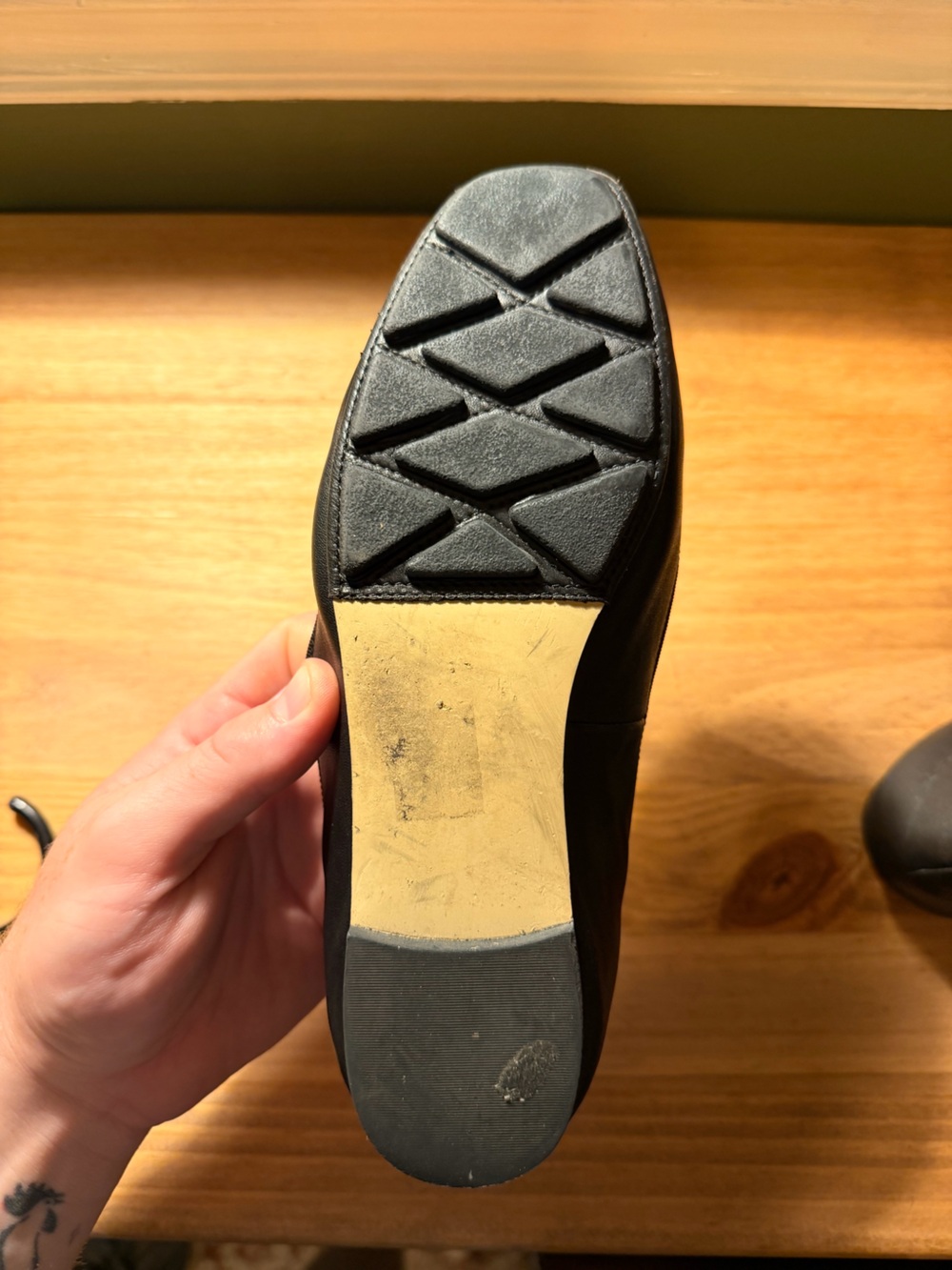 Tory Burch Laila Driver Black Leather Bow Ballet Flats - Picture 4 of 4